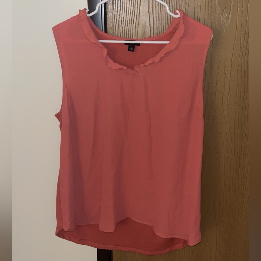 Ann Taylor Factory short sleeved blouse size L